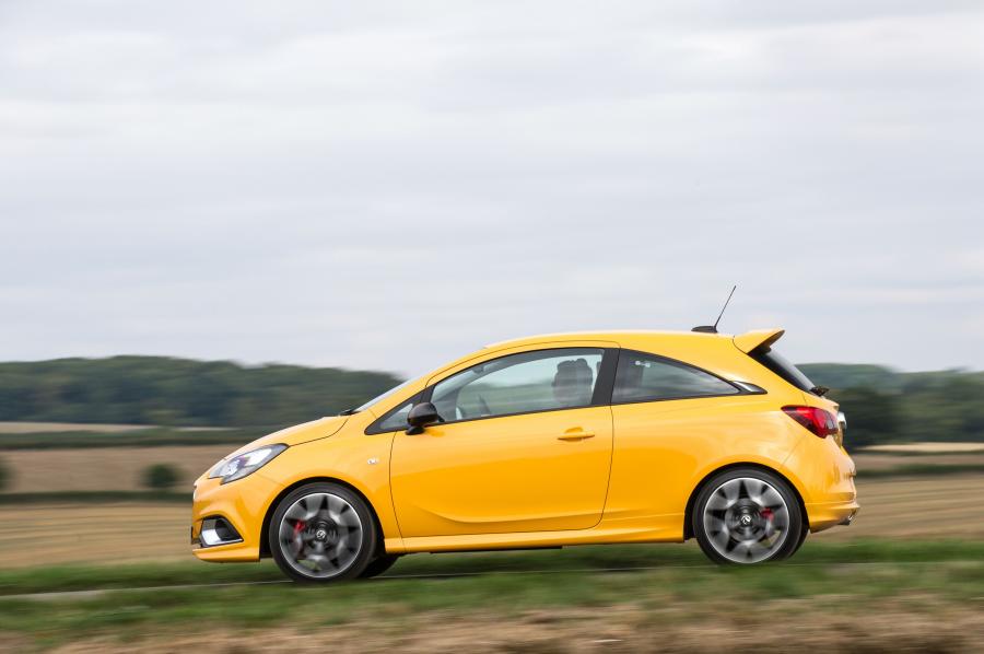  Vauxhall Corsa GSi (E) 2018 года  (фото 17 из 26)